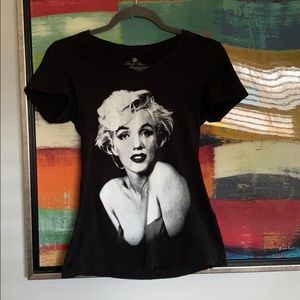 Marilynn Monroe t shirt